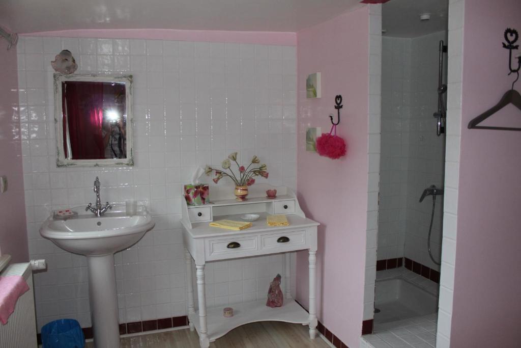 Chambres D'Hotes "Aux Portes De L'Alsace" Suarce Værelse billede